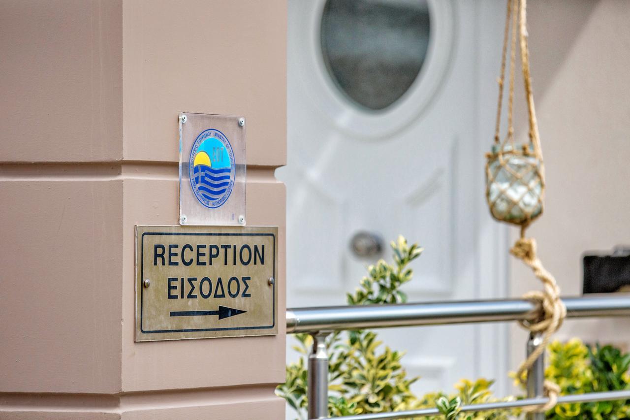 Golden Suites Офринио Экстерьер фото